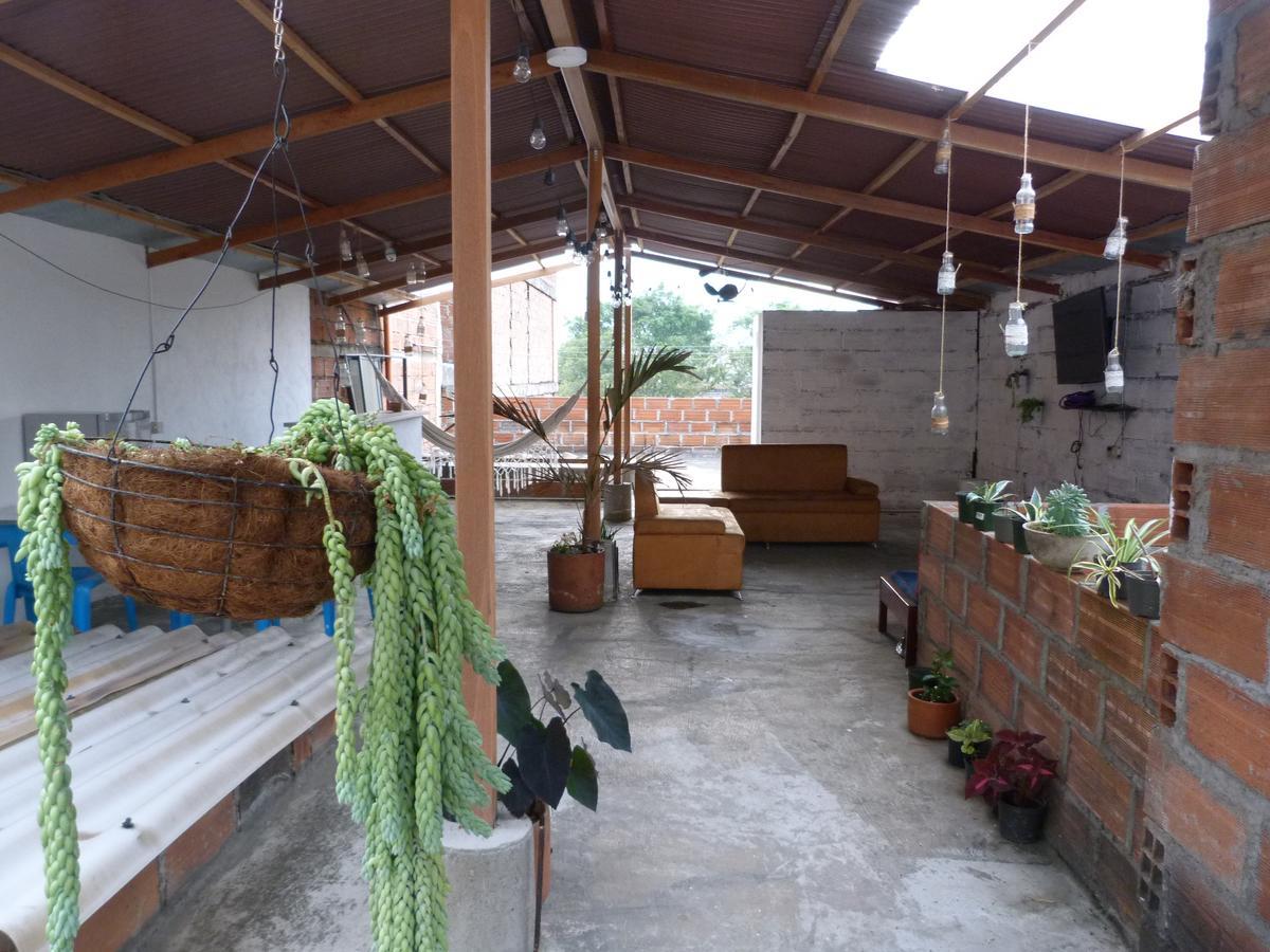 El Descanso Donde Sara Pansiyon Medellín Dış mekan fotoğraf